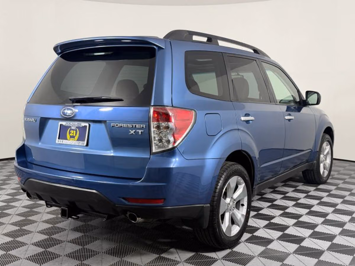 2009 Subaru Forester XT Limited Sport Utility 4D Crossover Image 8