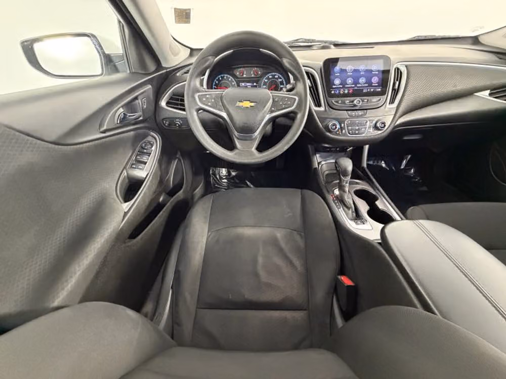 2022 Chevrolet Malibu LT Image 33