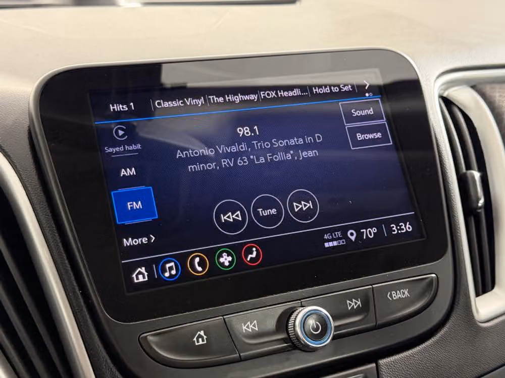 2022 Chevrolet Malibu LT Image 36