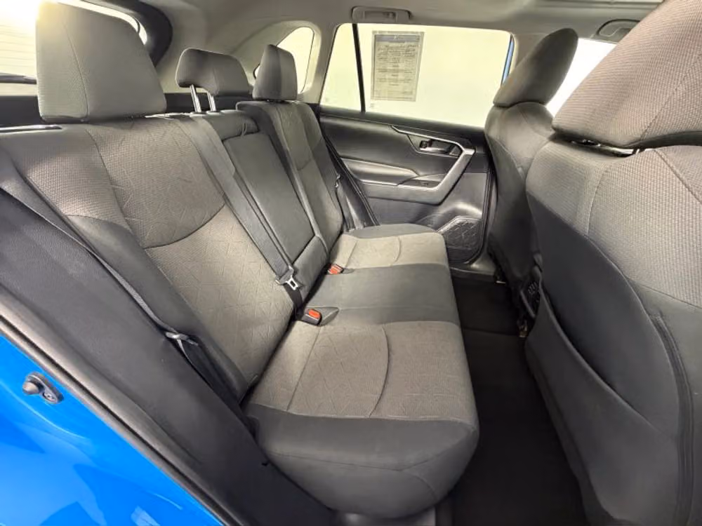 2019 Toyota RAV4 XLE Image 37