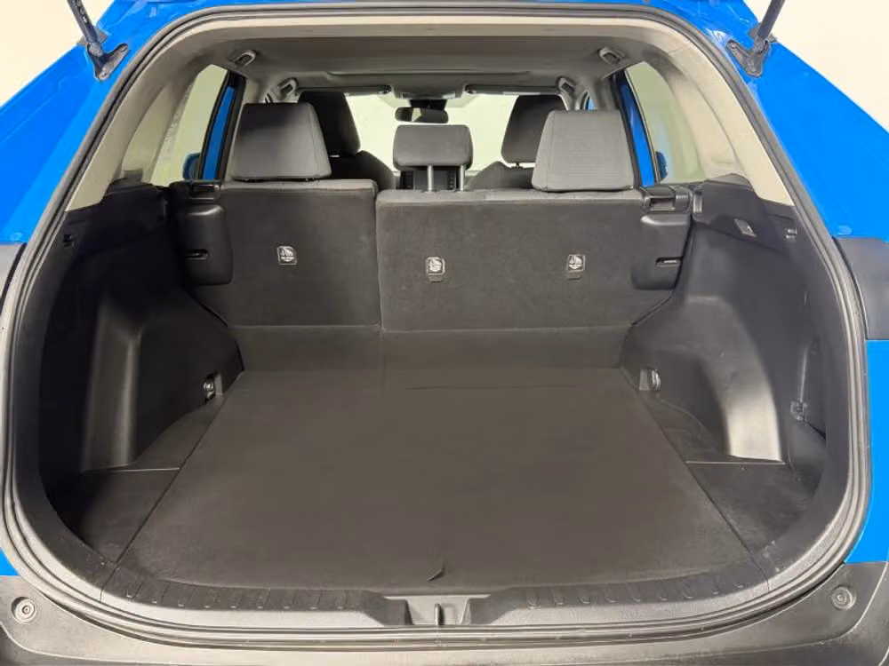 2019 Toyota RAV4 XLE Image 16