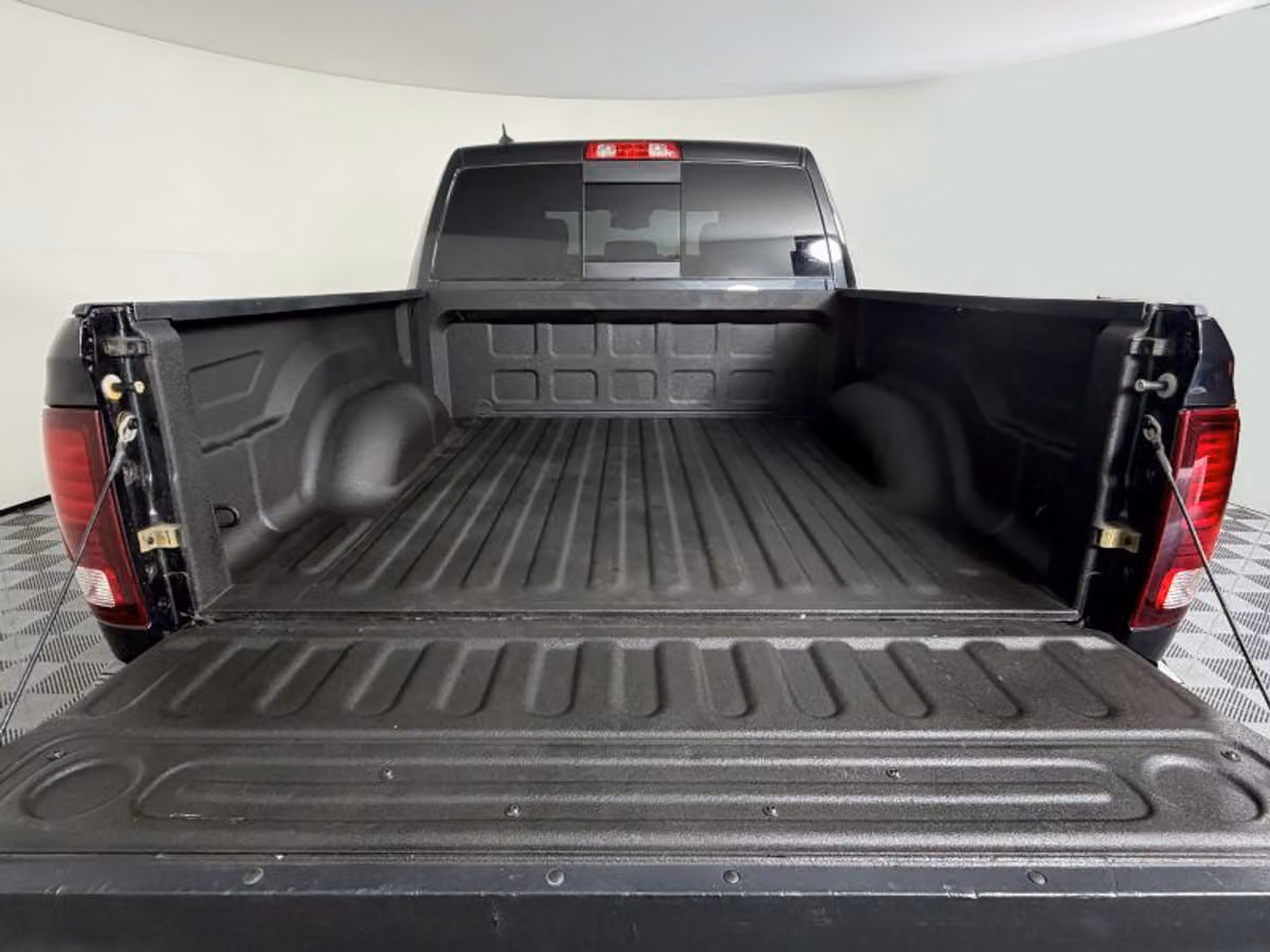 2017 Ram 1500 Rebel Crew Cab Image 17