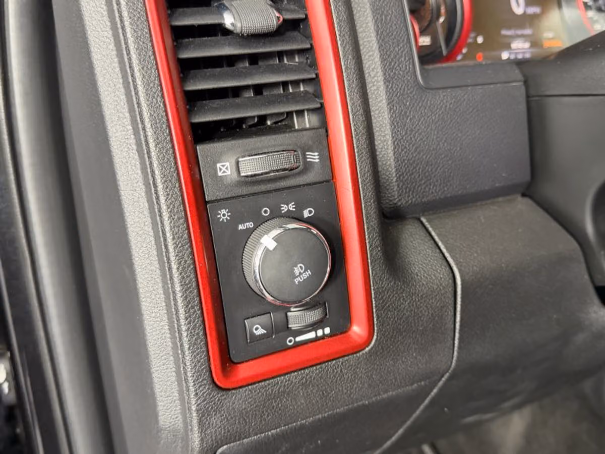 2017 Ram 1500 Rebel Crew Cab Image 23
