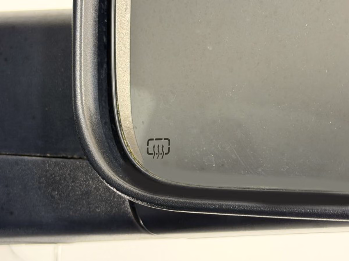2017 Ram 1500 Rebel Crew Cab Image 15