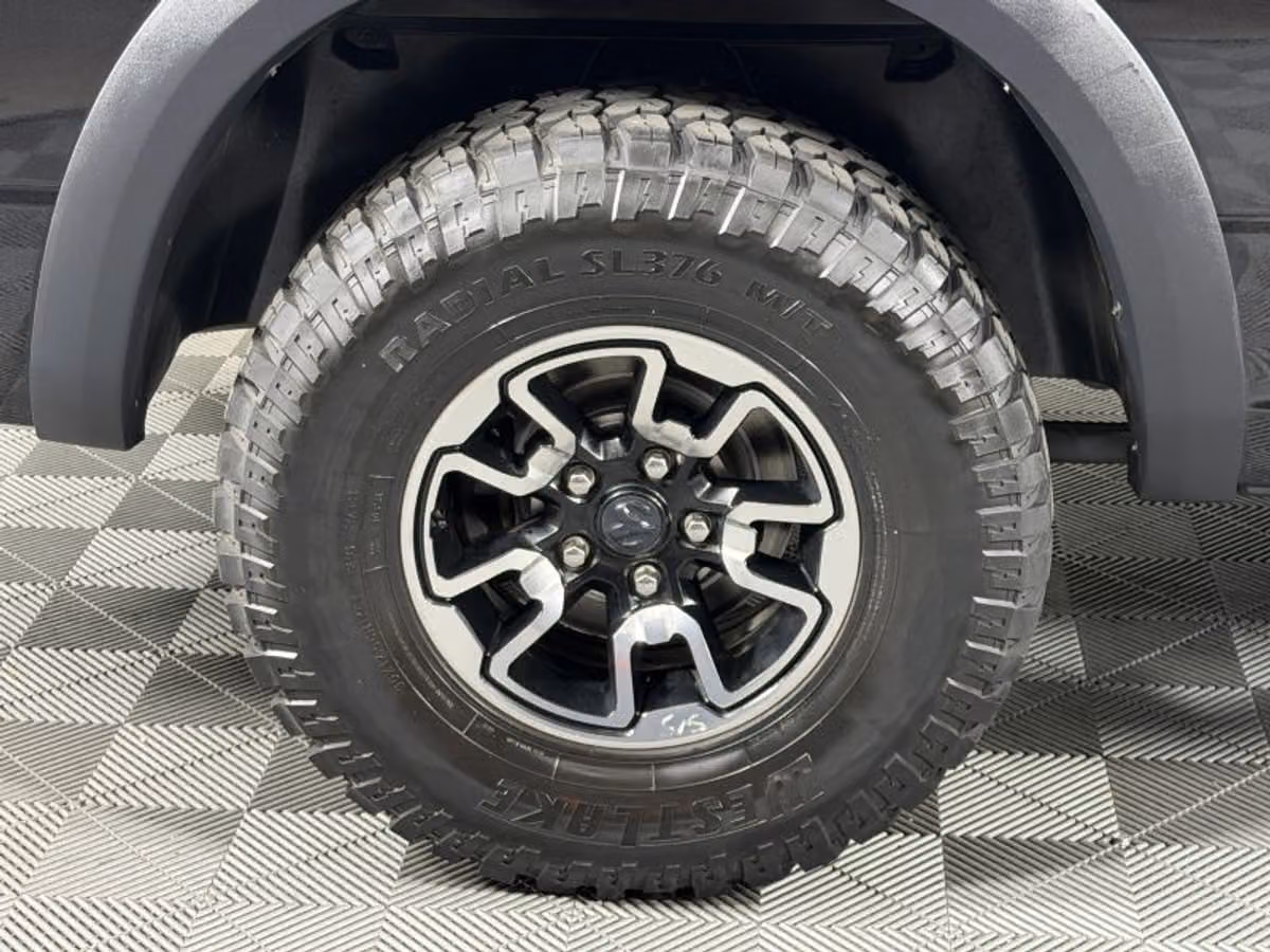 2017 Ram 1500 Rebel Crew Cab Image 14