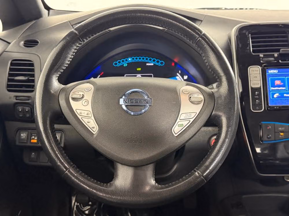 2013 Nissan LEAF SL Image 12