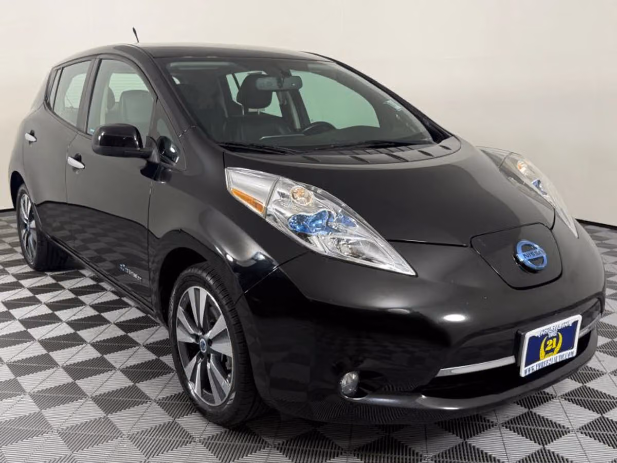 2013 Nissan LEAF SL Image 27
