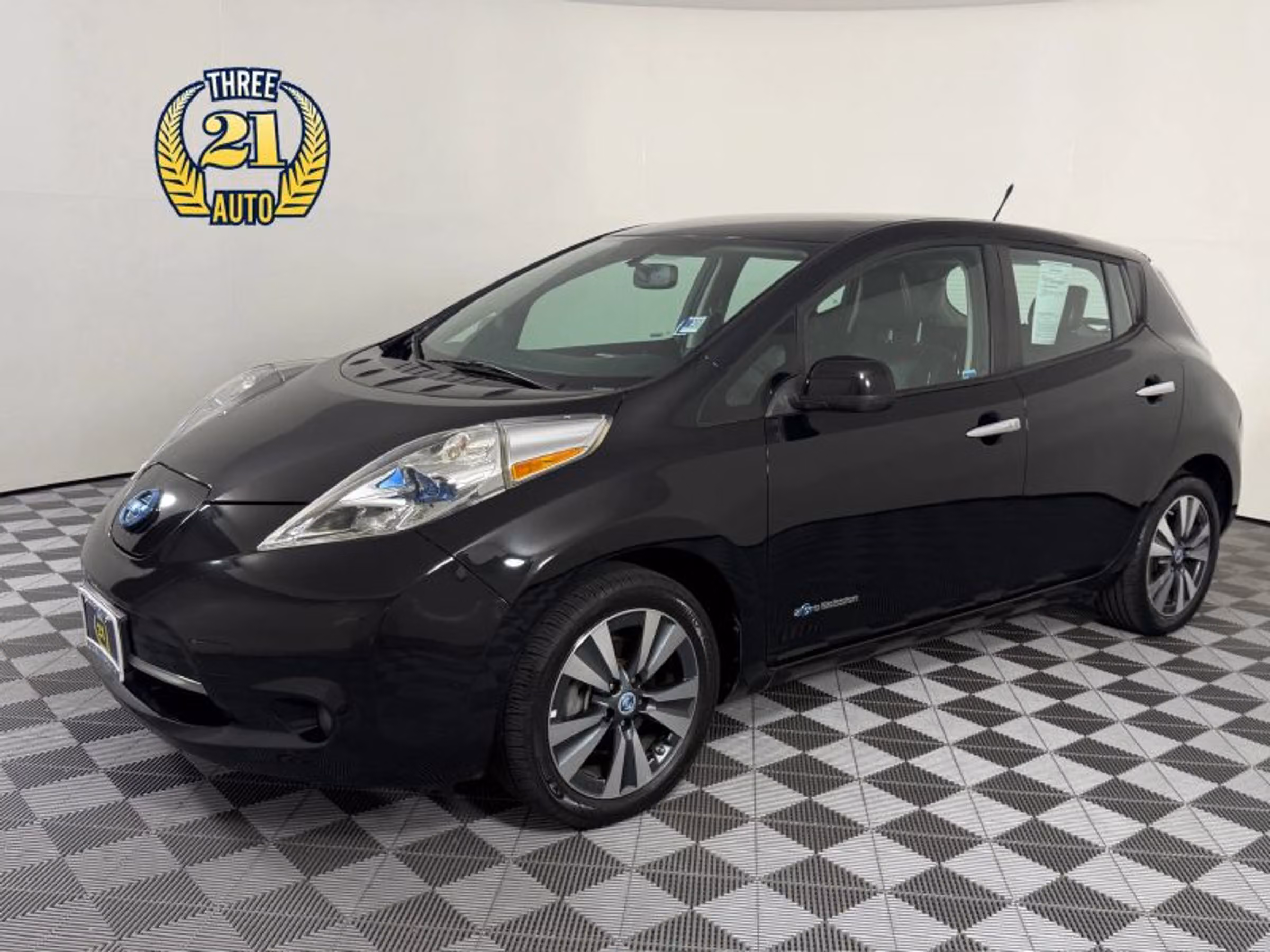 2013 Nissan LEAF SL Image 1