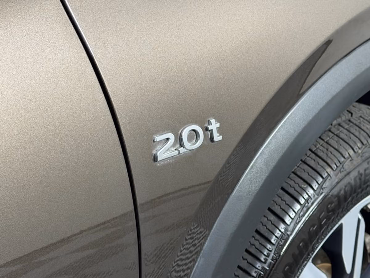 2017 INFINITI QX30 Premium Crossover Image 15
