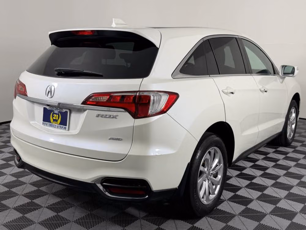 2017 Acura RDX Sport Utility 4D Image 8