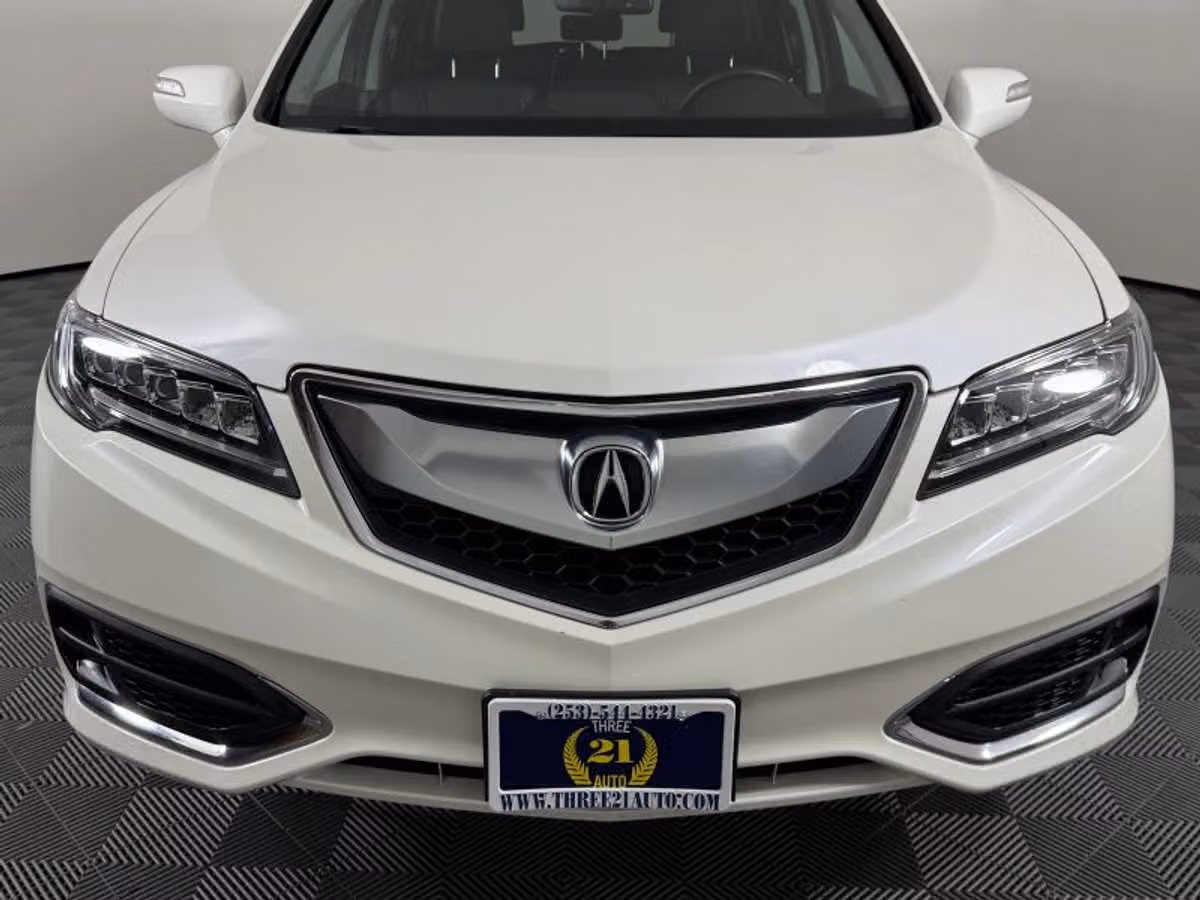 2017 Acura RDX Sport Utility 4D Image 3