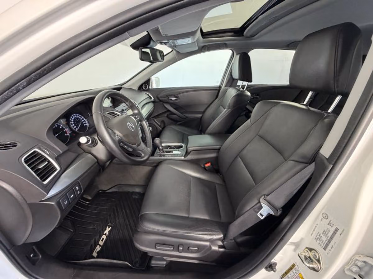 2017 Acura RDX Sport Utility 4D Image 18