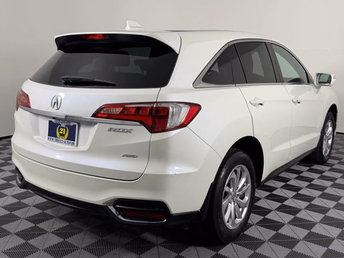 2017 Acura RDX Sport Utility 4D Image 8