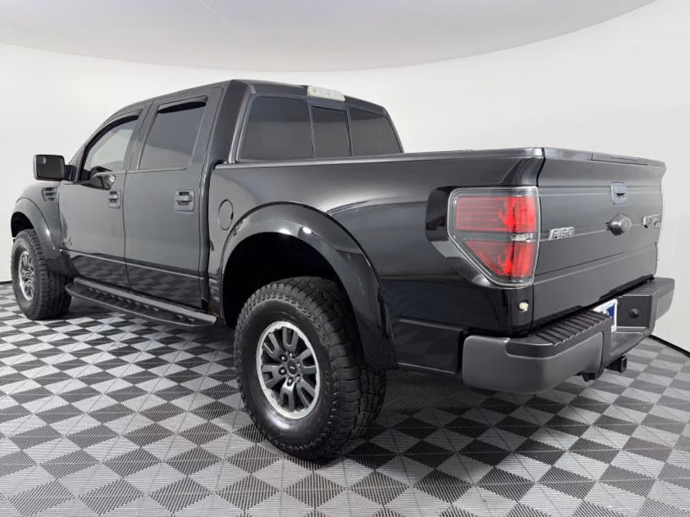 2011 Ford F-150 SVT Raptor SuperCrew Image 12