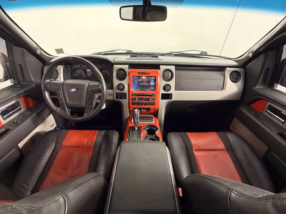 2011 Ford F-150 SVT Raptor SuperCrew Image 19
