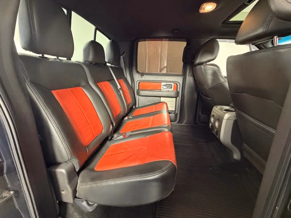 2011 Ford F-150 SVT Raptor SuperCrew Image 37