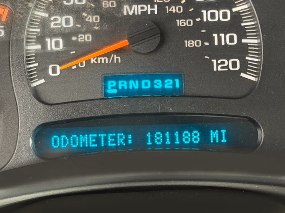2004 Chevrolet Silverado 3500 LS Crew Cab Image 38