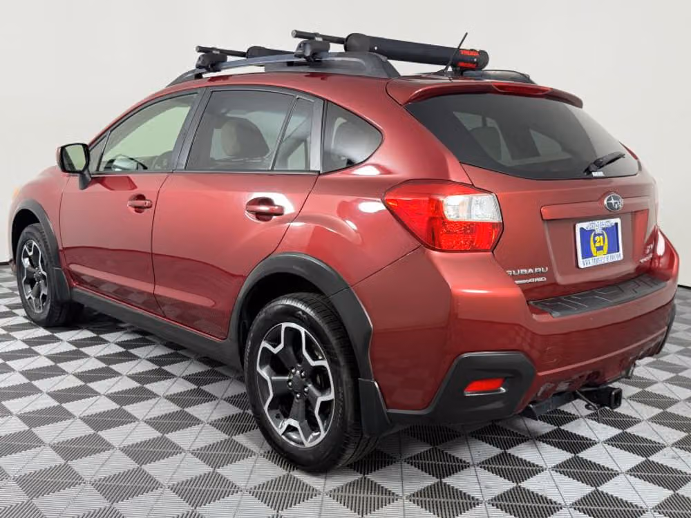 2014 Subaru XV Crosstrek 2.0i Premium Crossover Image 12