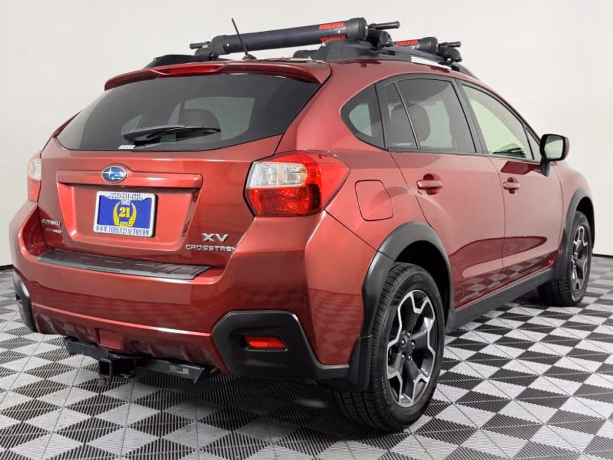 2014 Subaru XV Crosstrek 2.0i Premium Crossover Image 8