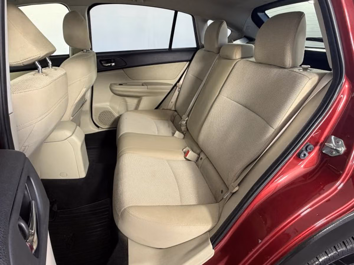 2014 Subaru XV Crosstrek 2.0i Premium Crossover Image 35