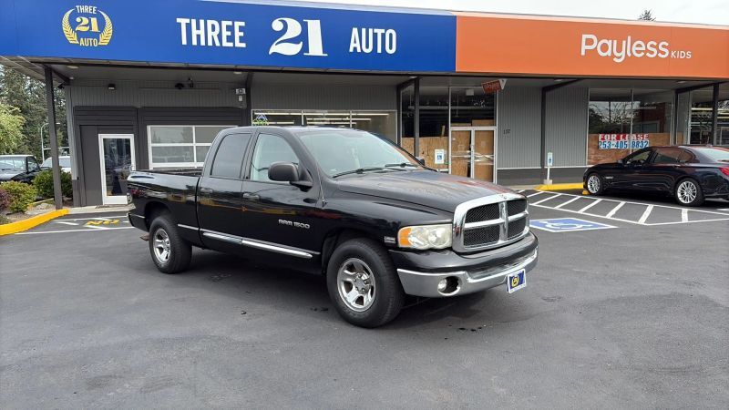 Black 2004 Dodge RAM 1500 Pickup Truck Rear-Wheel Drive Automatic