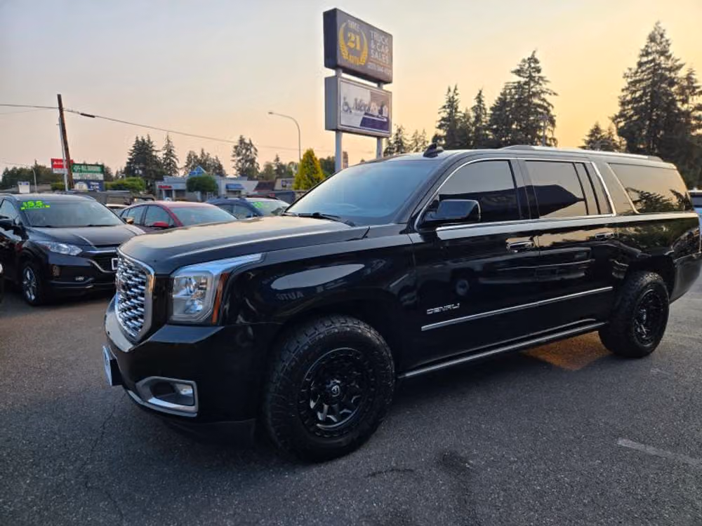 2018 GMC Yukon XL Denali Image 5