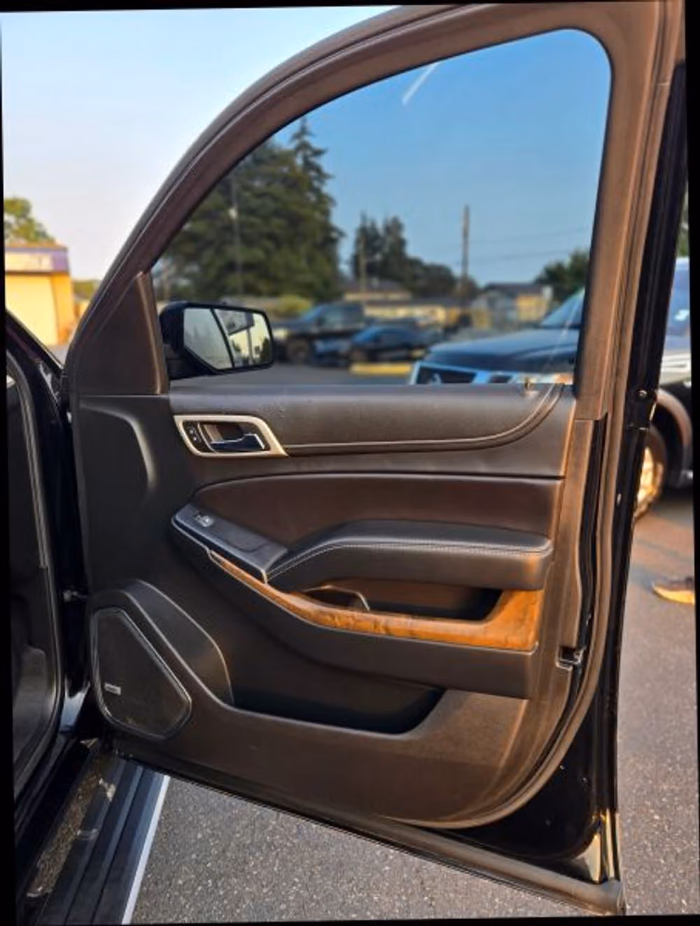 2018 GMC Yukon XL Denali Image 14