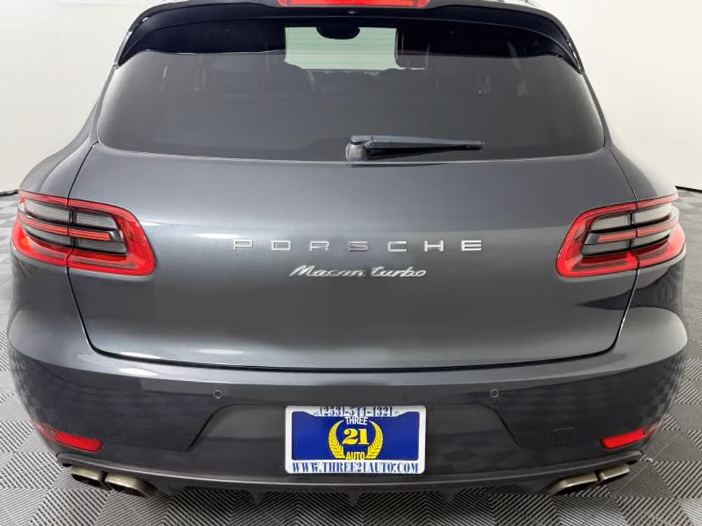 2018 Porsche Macan Turbo Sport Utility 4D Image 8
