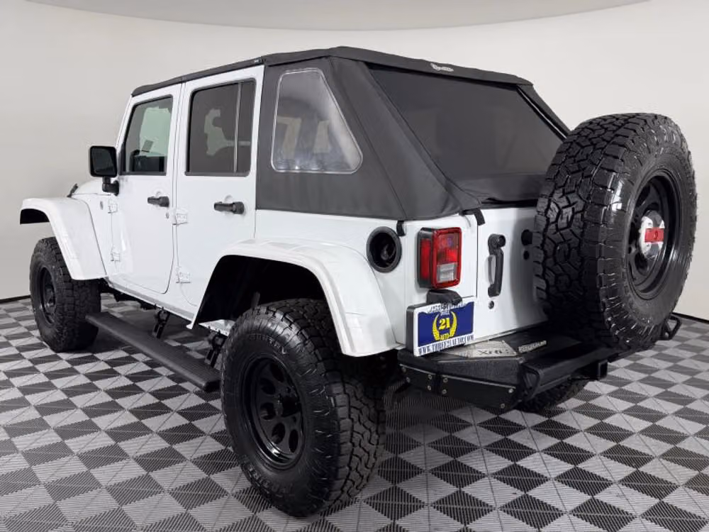 2018 Jeep Wrangler JK Unlimited Rubicon Image 8