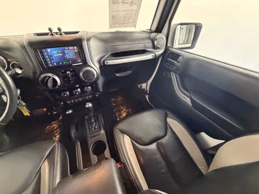 2018 Jeep Wrangler JK Unlimited Rubicon Image 11