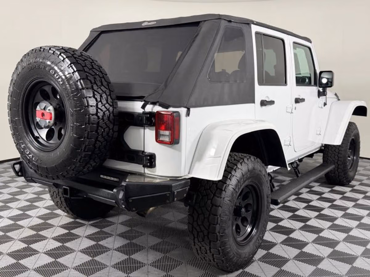 2018 Jeep Wrangler JK Unlimited Rubicon Image 23