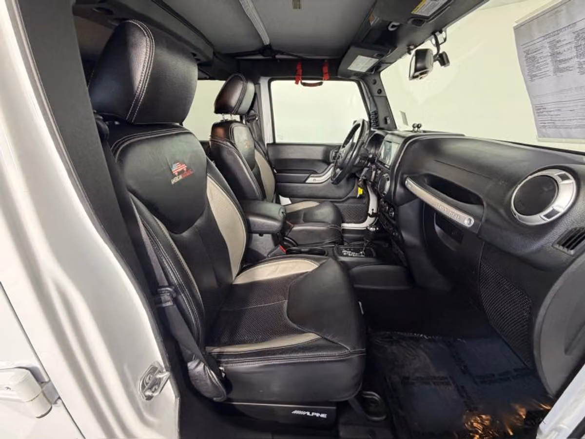 2018 Jeep Wrangler JK Unlimited Rubicon Image 30