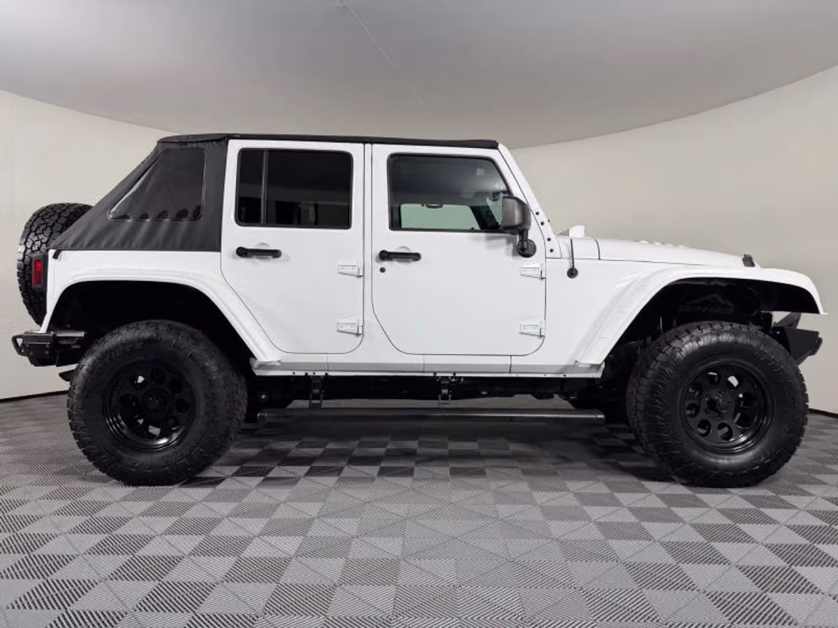 2018 Jeep Wrangler JK Unlimited Rubicon Image 24