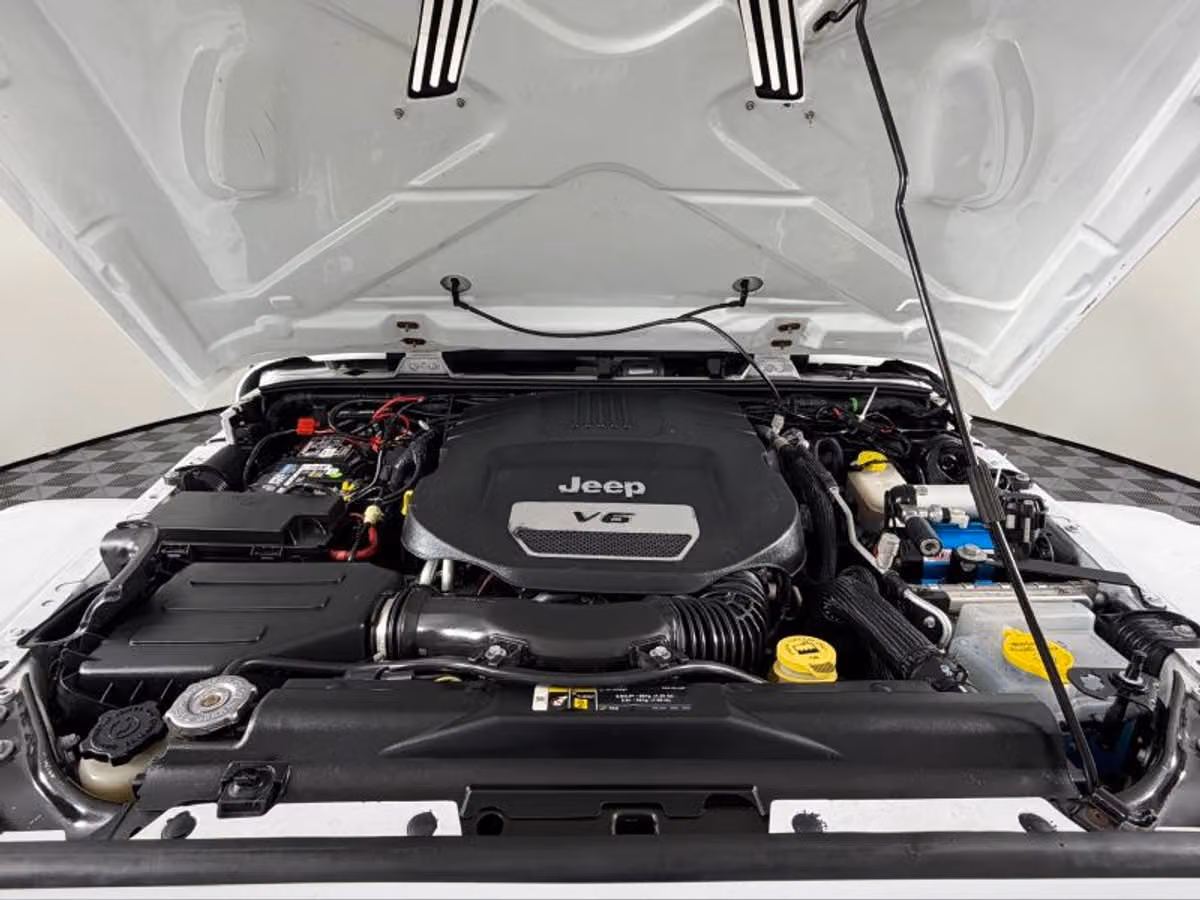 2018 Jeep Wrangler JK Unlimited Rubicon Image 38