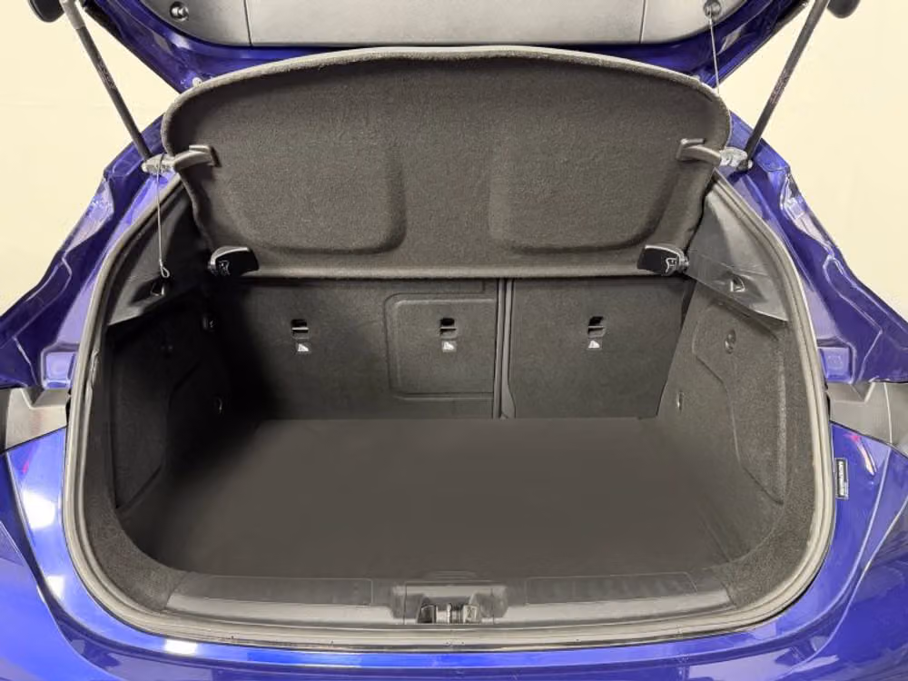 2017 INFINITI QX30 Base Crossover Image 16