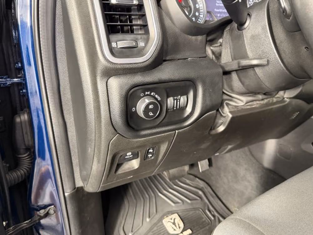 2019 Ram 1500 Big Horn Quad Cab Image 35