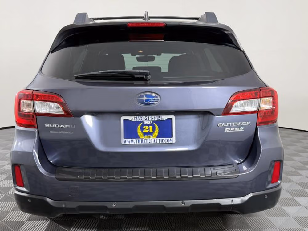 2017 Subaru Outback 2.5i Limited Crossover Image 9
