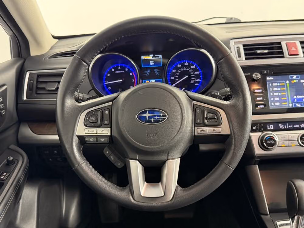 2017 Subaru Outback 2.5i Limited Crossover Image 23