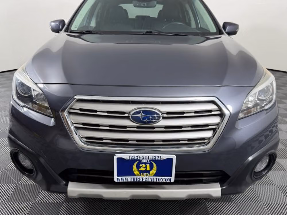 2017 Subaru Outback 2.5i Limited Crossover Image 3
