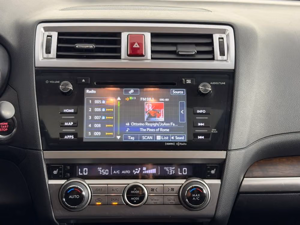 2017 Subaru Outback 2.5i Limited Crossover Image 26