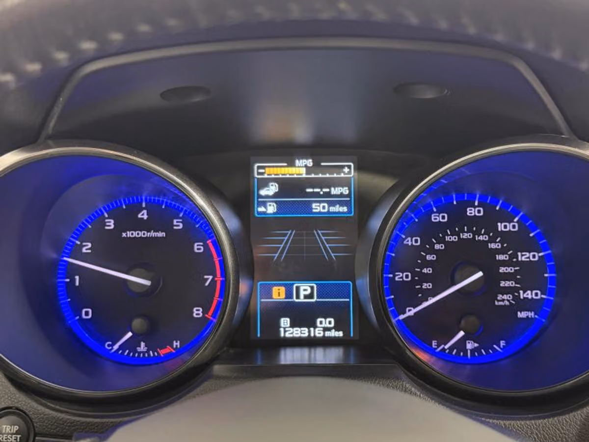 2017 Subaru Outback 2.5i Limited Crossover Image 42