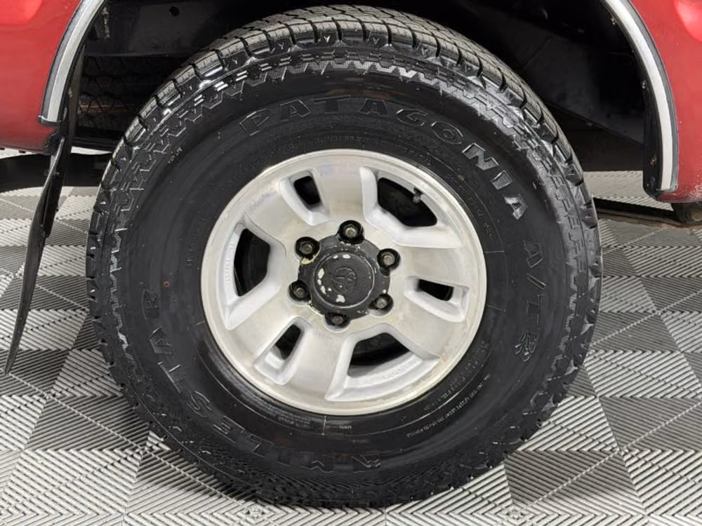 1997 Toyota Tacoma SR5 XtraCab Image 14