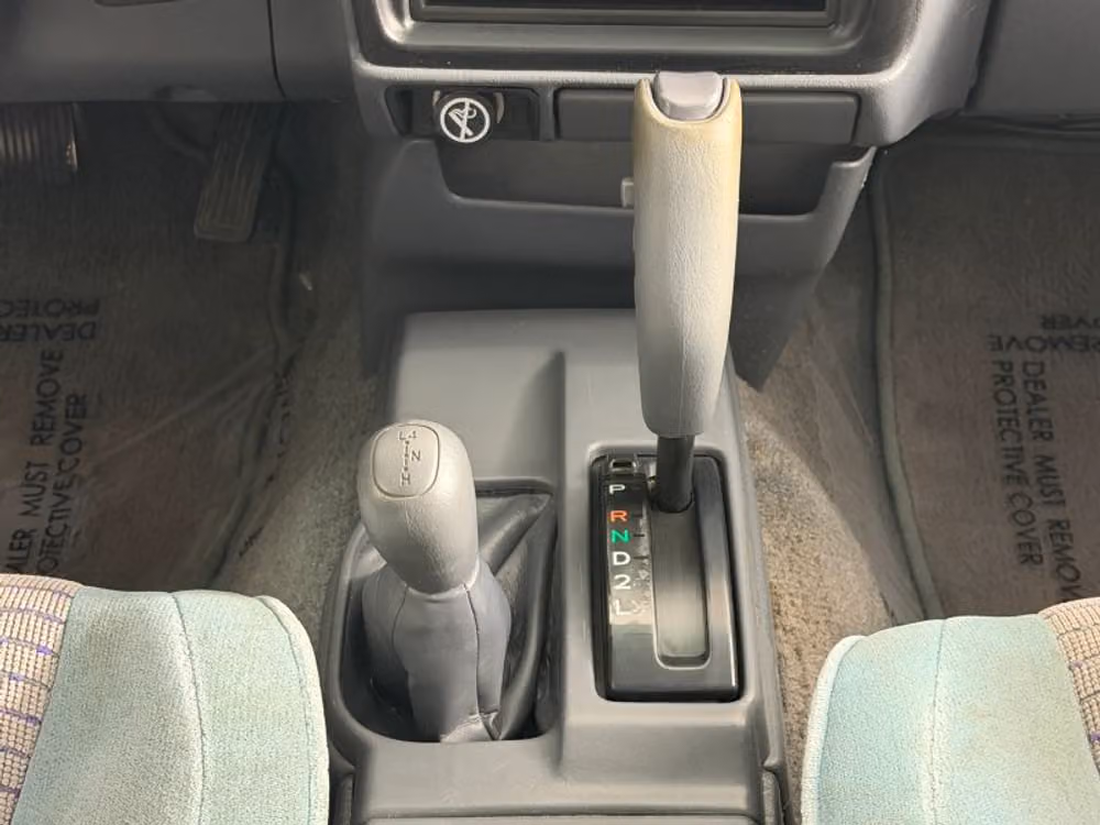 1997 Toyota Tacoma SR5 XtraCab Image 25