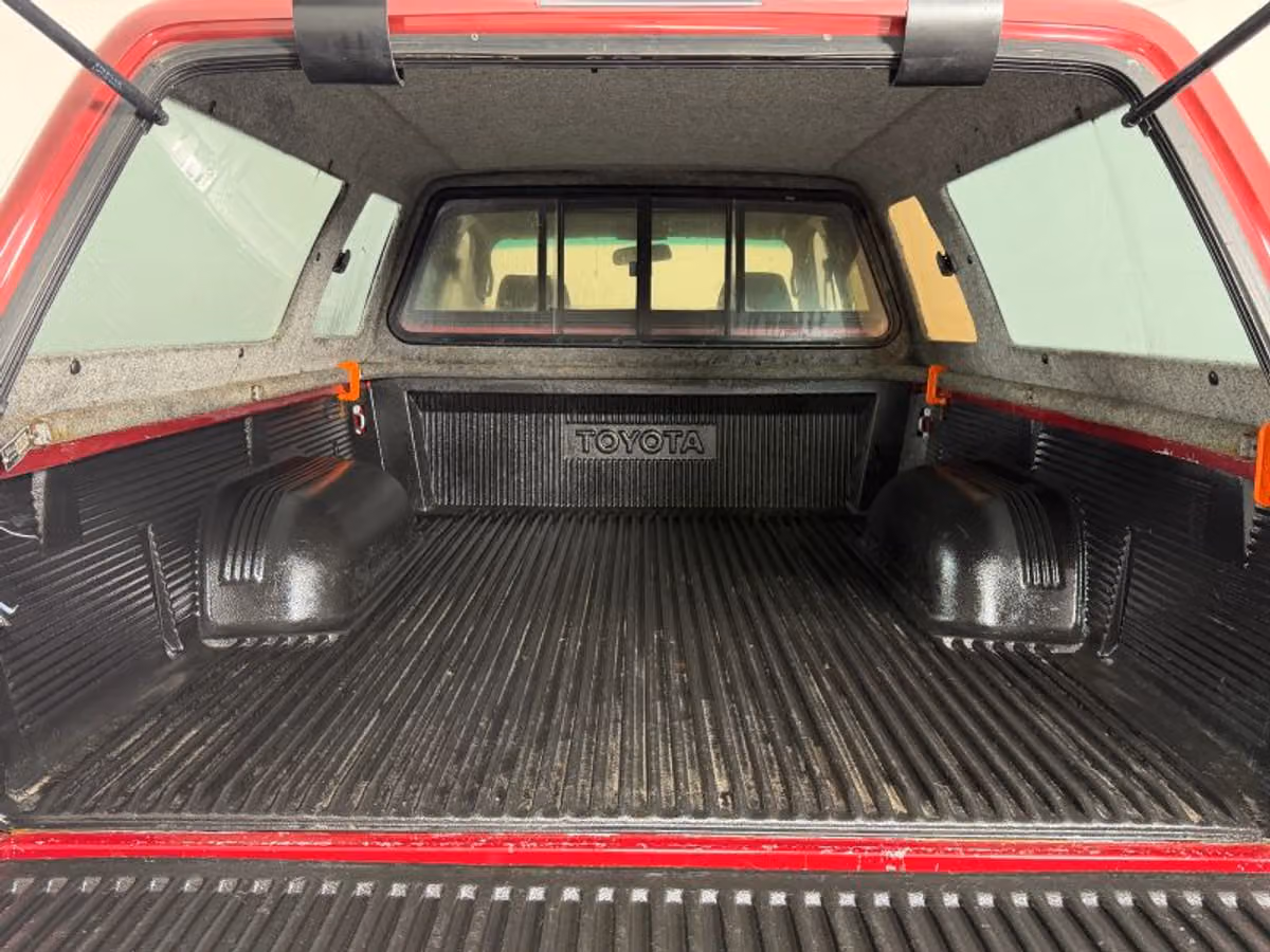 1997 Toyota Tacoma SR5 XtraCab Image 16