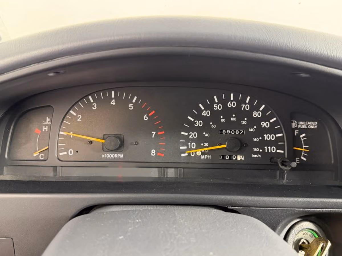 1997 Toyota Tacoma SR5 XtraCab Image 35
