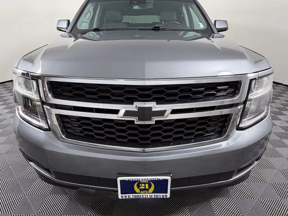 2019 Chevrolet Tahoe LT Image 3