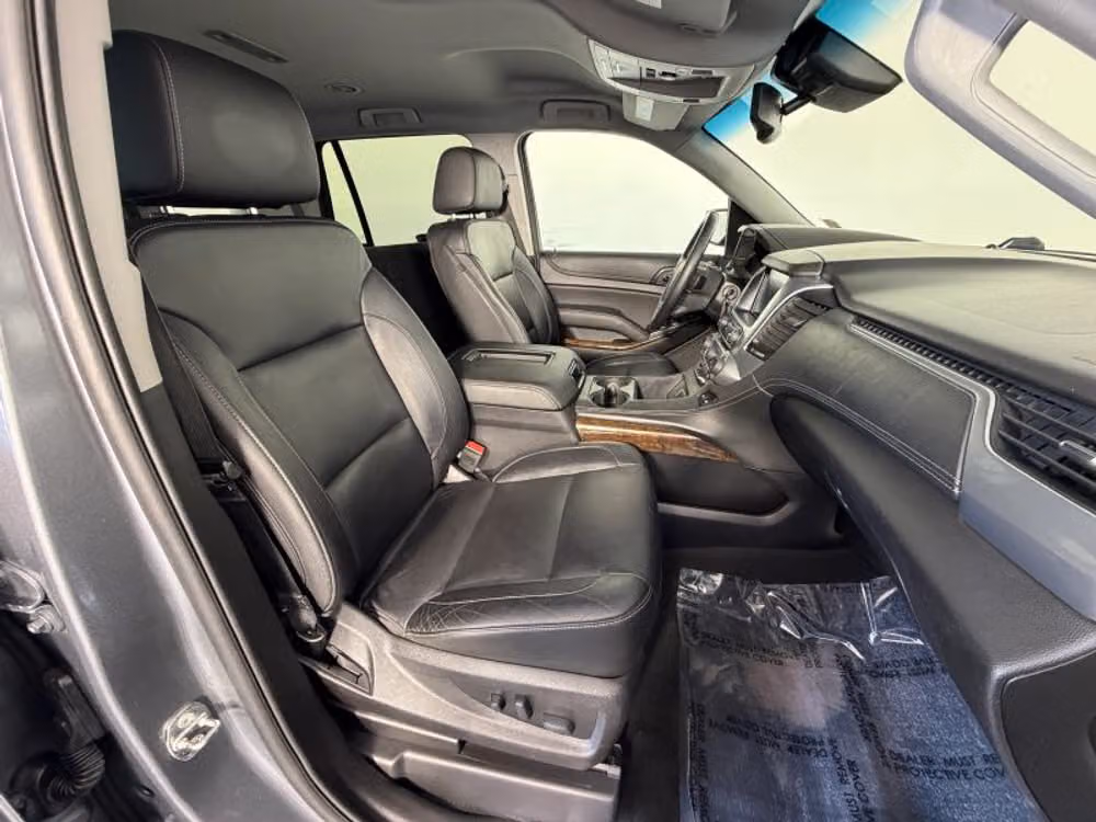 2019 Chevrolet Tahoe LT Image 19