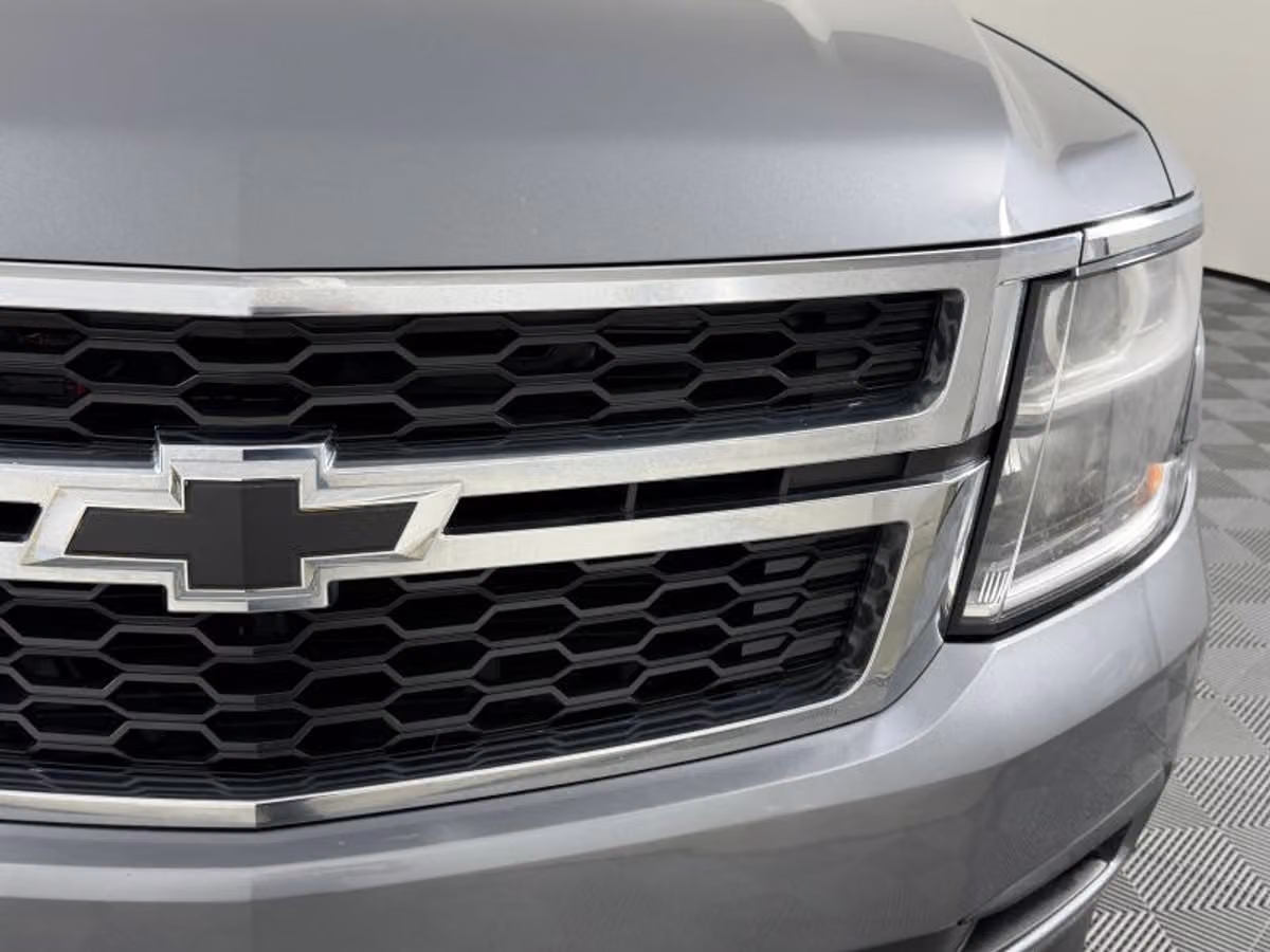 2019 Chevrolet Tahoe LT Image 4