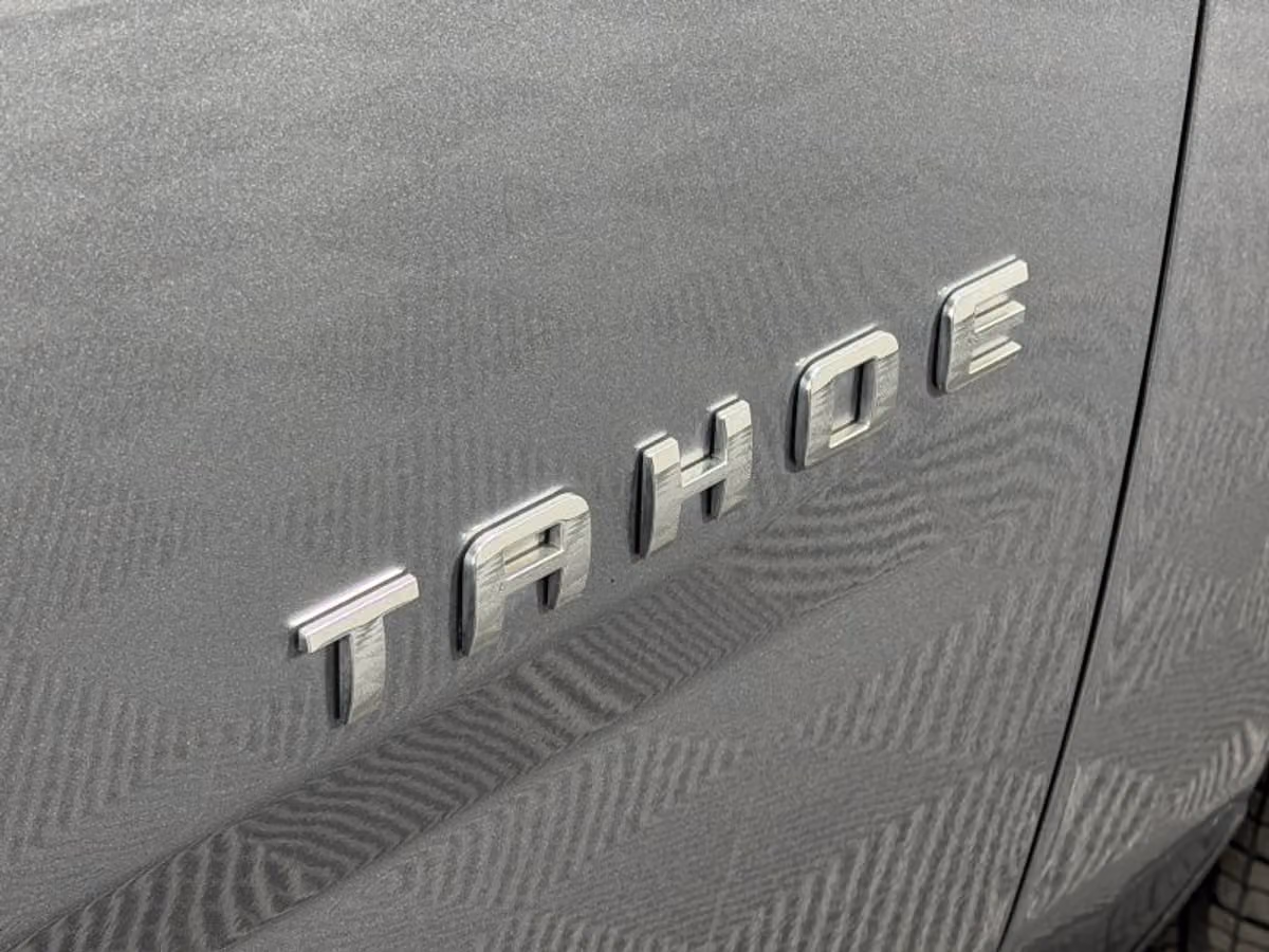 2019 Chevrolet Tahoe LT Image 15