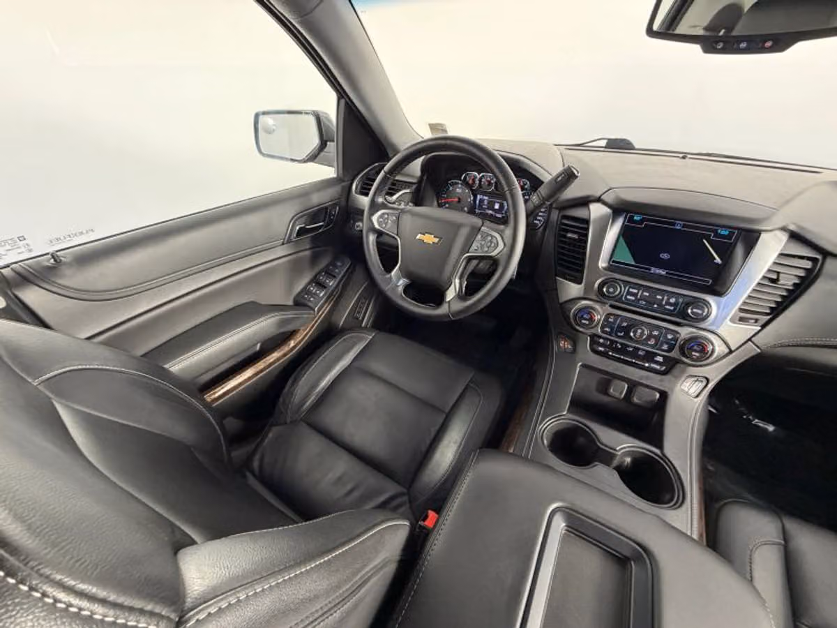 2019 Chevrolet Tahoe LT Image 29